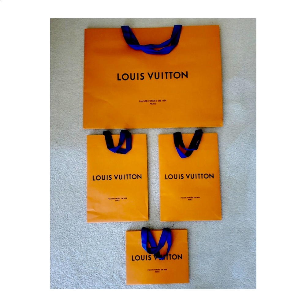 Louis Vuitton Paper Shopping Bags